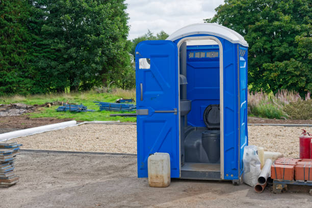 Best Construction Site Portable Toilets  in Dos Palos, CA