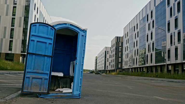 Best Deluxe Portable Toilet Rental  in Dos Palos, CA